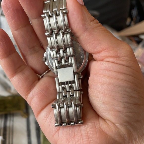 Japan MVMT watch main image 4